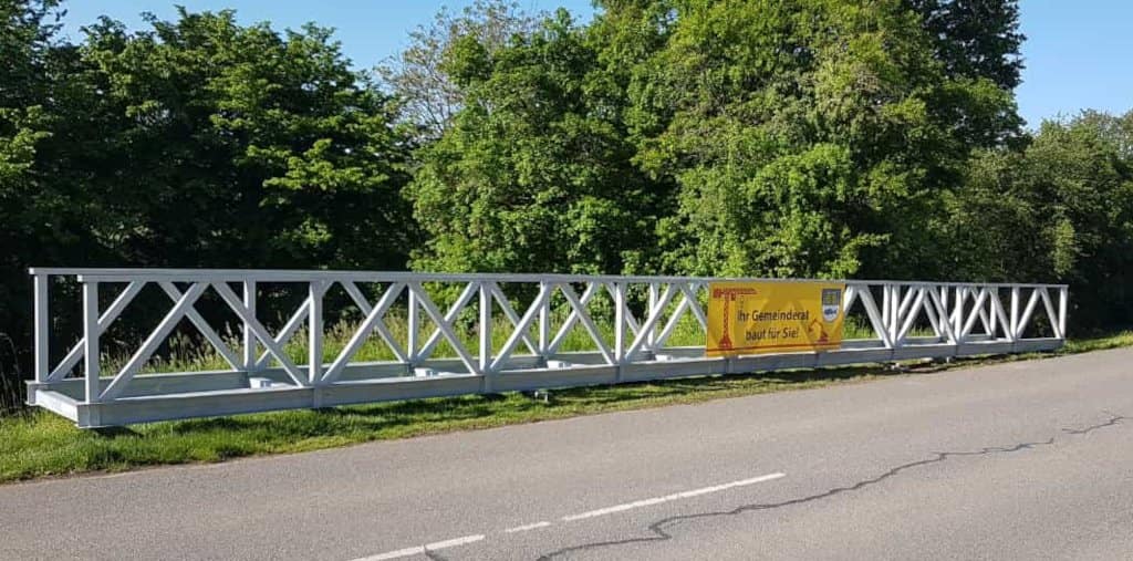 fem beispiel fussgängerbrücke neu nach berechnung